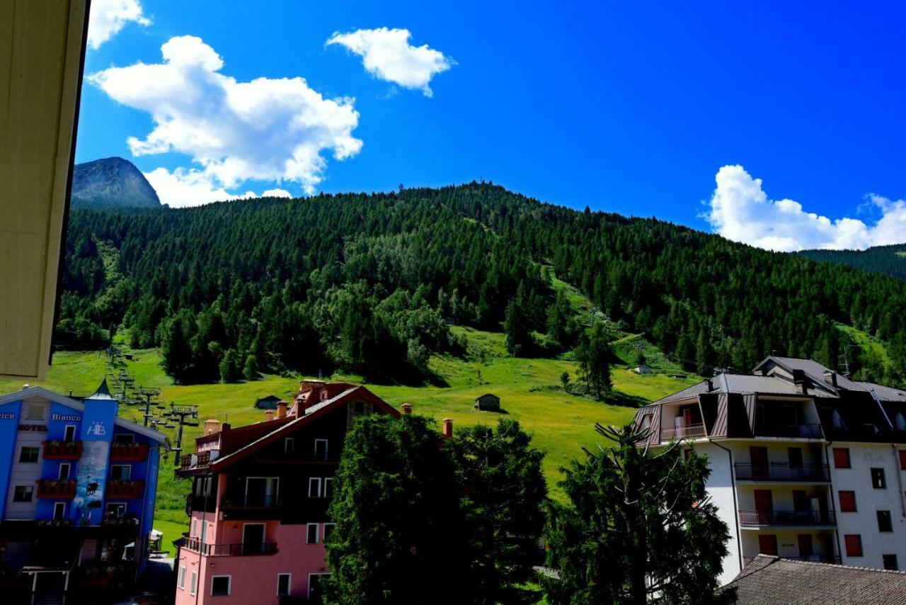 Hotel Ginepro Aprica Exterior photo